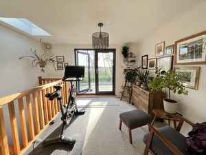 Photo 18- click for photo gallery